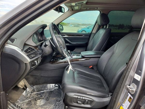 2016 BMW X5 xDrive40e — DENT