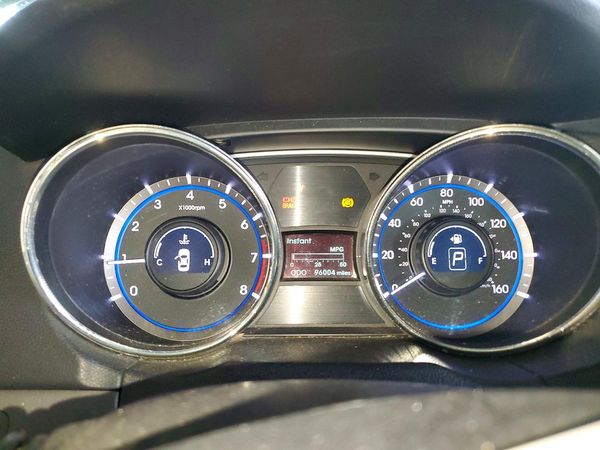 2012 HYUNDAI SONATA Middle-low level — ODOM