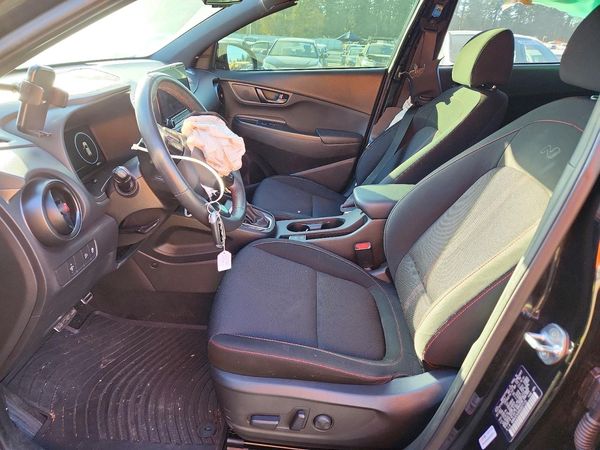 2022 HYUNDAI KONA — DENT
