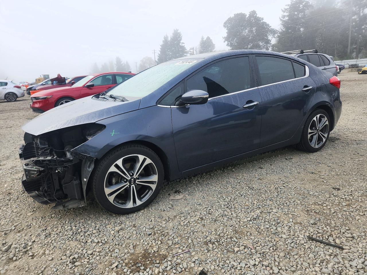 2016 KIA FORTE TOP (High Grade) — Front 3/4