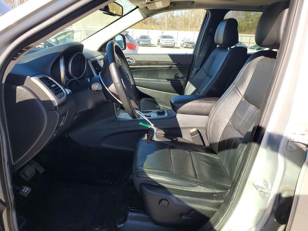 2012 JEEP CHEROKEE Laredo — DENT