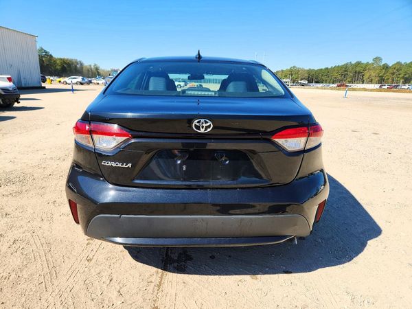2022 TOYOTA COROLLA LE — DIRR