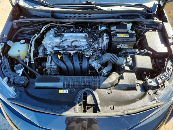 2022 TOYOTA COROLLA LE — Engine bay