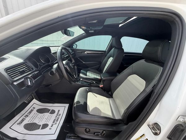 2018 VOLKSWAGEN PASSAT GT
