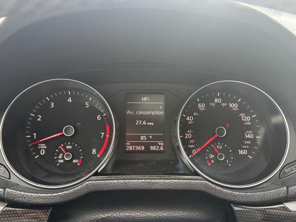 2018 VOLKSWAGEN PASSAT GT