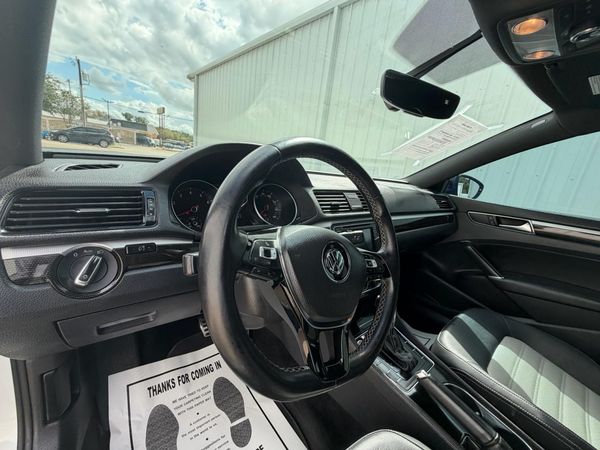 2018 VOLKSWAGEN PASSAT GT