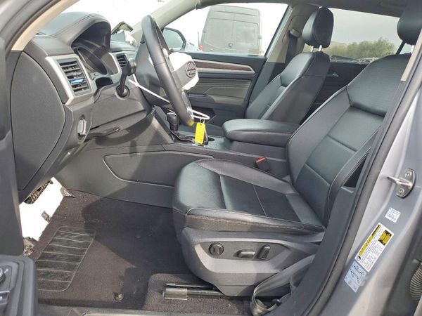 2021 VOLKSWAGEN ATLAS 4Motion SE w/ Tech — DENT