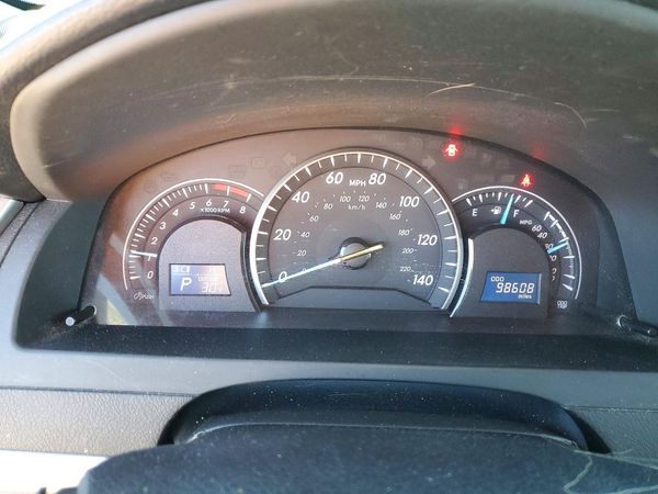 2012 TOYOTA CAMRY