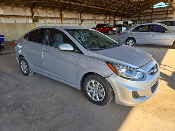 2014 HYUNDAI ACCENT 5DR GS / 4DR GLS — Passenger 3/4