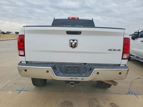 2018 RAM 2500 ST