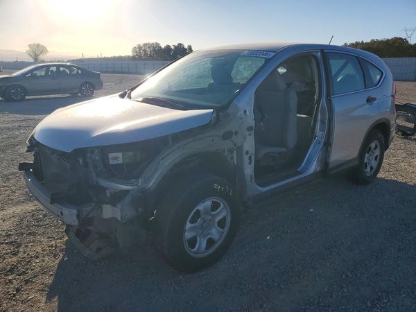 2015 HONDA CRV LX — Front 3/4