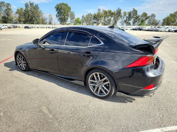 2017 LEXUS IS 200t — DSRA