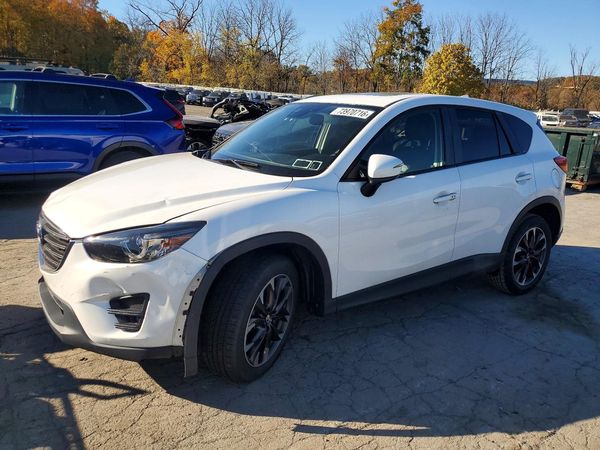 2016 MAZDA CX-5 Grand Touring/GT — Front 3/4