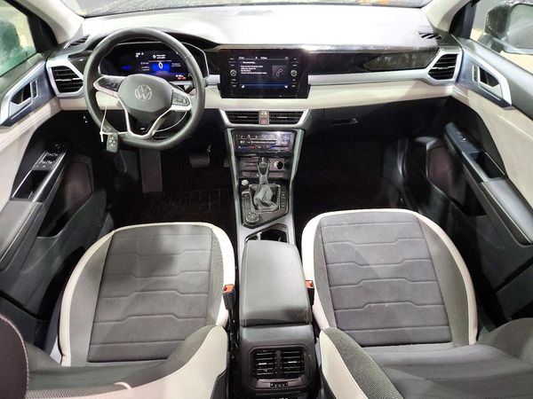 2026 VOLKSWAGEN TAOS 4Motion SE — CKPT