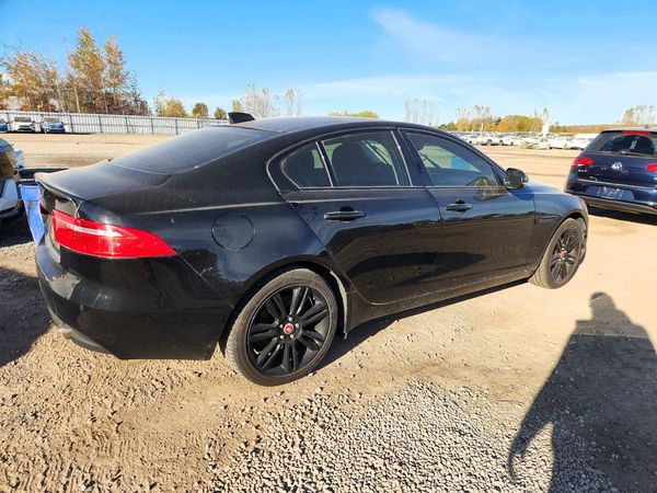 2018 JAGUAR XE Prestige — PSRA