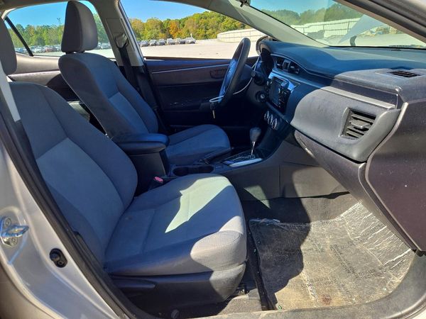 2016 TOYOTA COROLLA L/LE — DENT