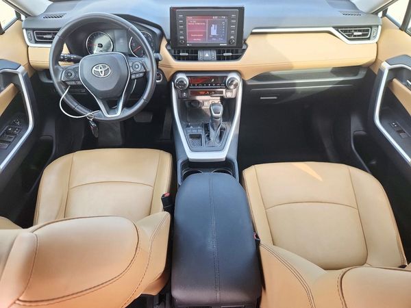 2020 TOYOTA RAV4 XLE Premium — CKPT