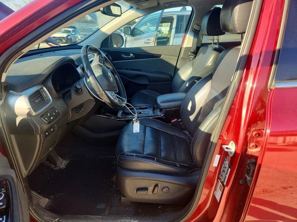 2019 KIA SORENTO EX, EX Sport — DENT