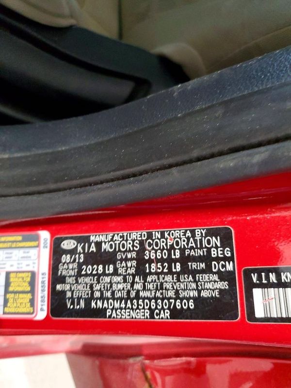 2013 KIA RIO