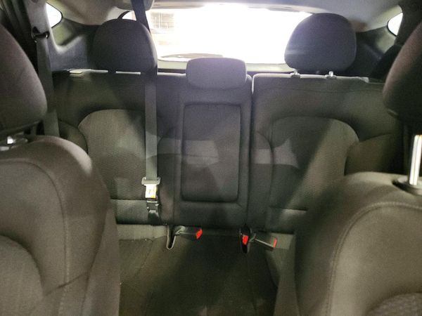 2015 HYUNDAI TUCSON GL (Middle-Low) — SUVN