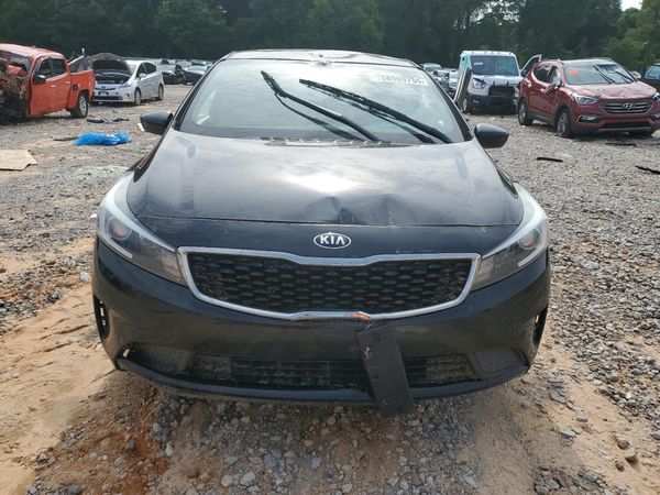 2017 KIA FORTE LX Base