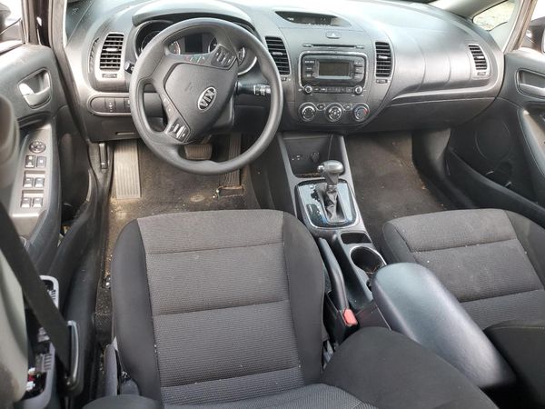 2017 KIA FORTE LX Base