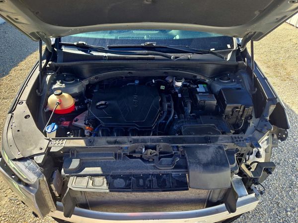 2023 HYUNDAI SANTA FE SEL Premium — Engine bay