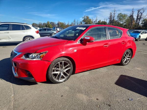 2014 LEXUS CT 200h — Front 3/4