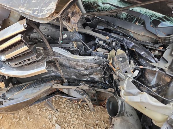 2015 HONDA PILOT SE — Engine bay