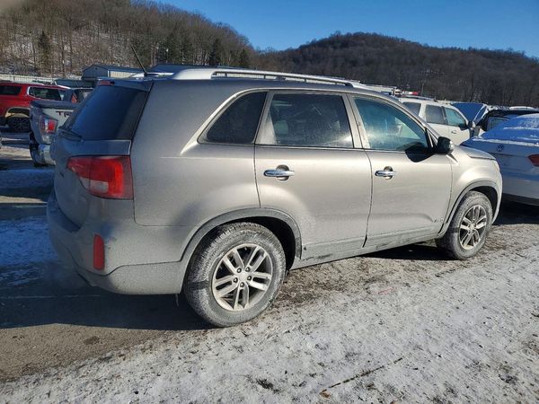 2014 KIA SORENTO Base/ LX