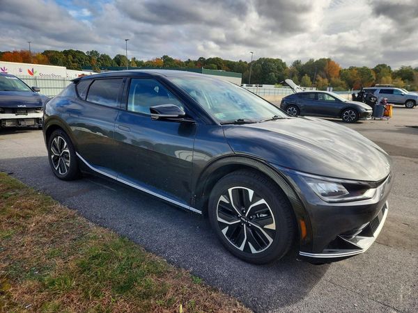 2023 KIA EV6 Light, Wind — Passenger 3/4