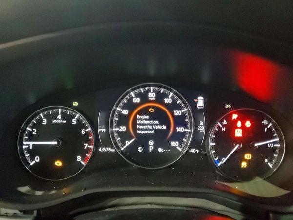 2023 MAZDA CX-50 Premium Plus Package