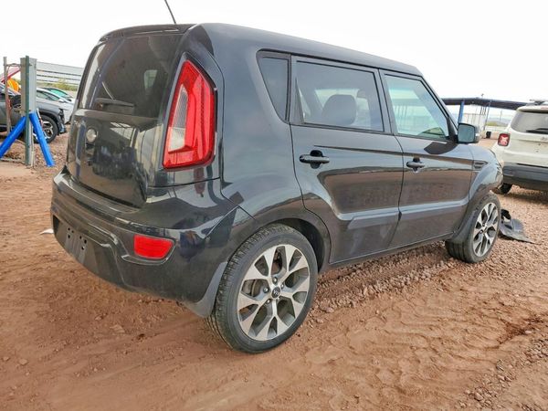2013 KIA SOUL