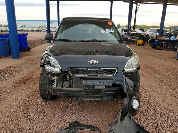 2013 KIA SOUL