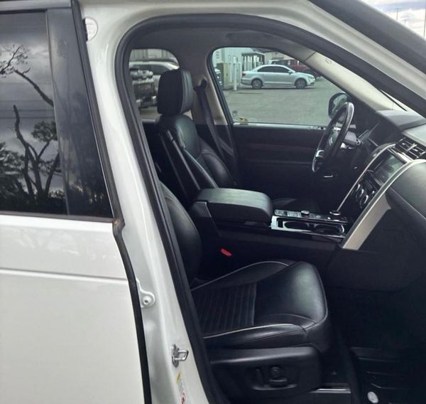 2018 LAND ROVER DISCOVERY