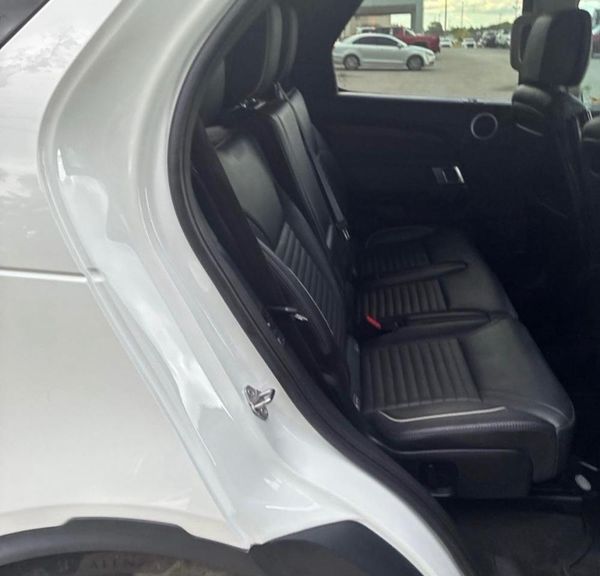2018 LAND ROVER DISCOVERY