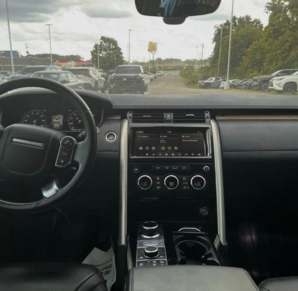 2018 LAND ROVER DISCOVERY