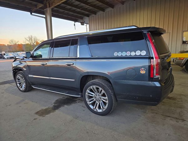 2020 CADILLAC ESCALADE ESV Luxury — DSRA