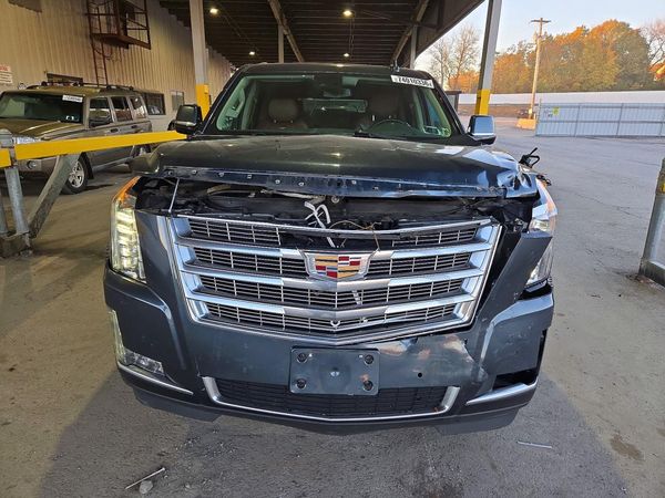 2020 CADILLAC ESCALADE ESV Luxury — DIRF