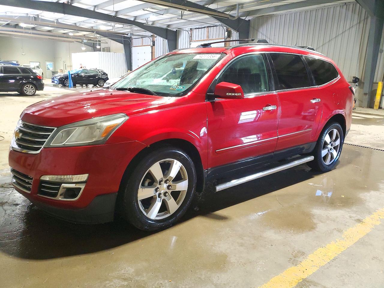 2014 CHEVROLET TRAVERSE LTZ — Front 3/4