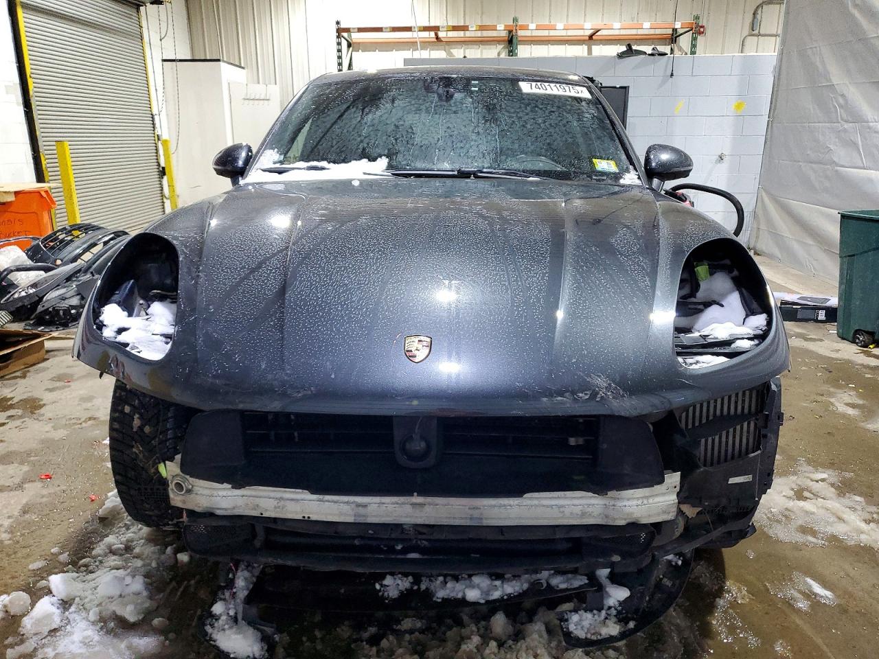 2020 PORSCHE MACAN