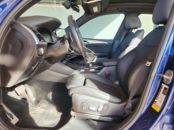 2021 BMW X3 sDrive30i — DENT