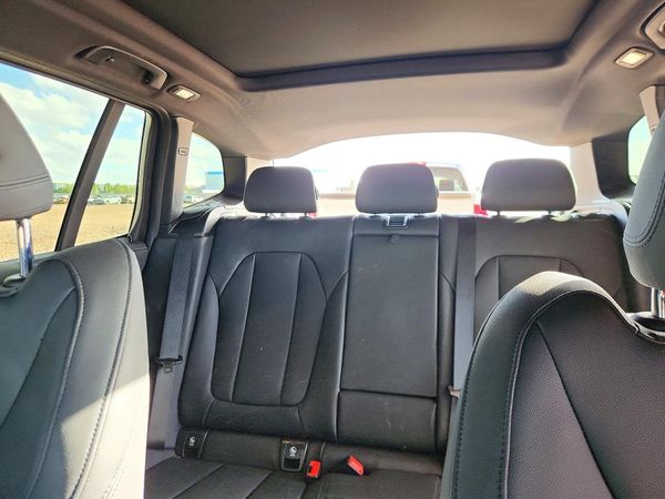 2021 BMW X3 sDrive30i — SUVN