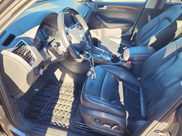 2016 AUDI Q5 — DENT