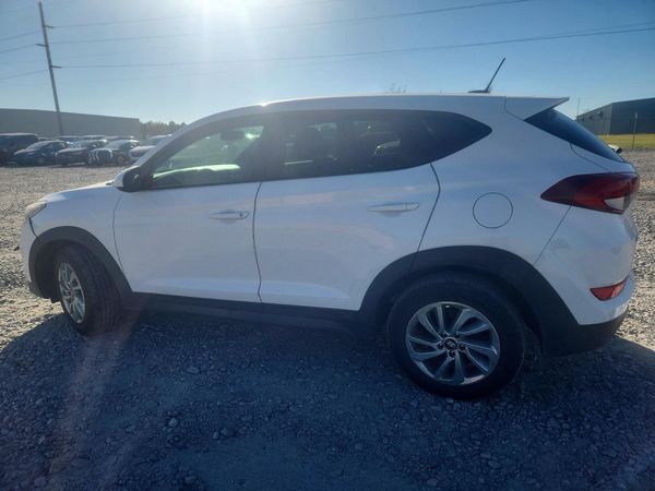 2016 HYUNDAI TUCSON SE — DSRA