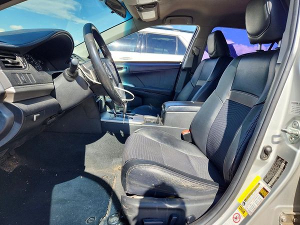 2012 TOYOTA CAMRY — DENT