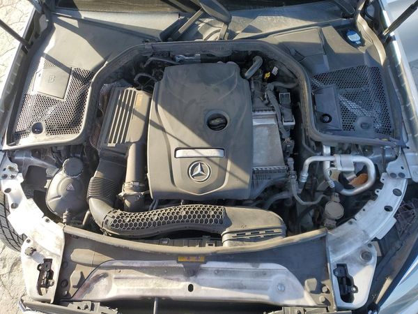 2017 MERCEDES-BENZ C C300