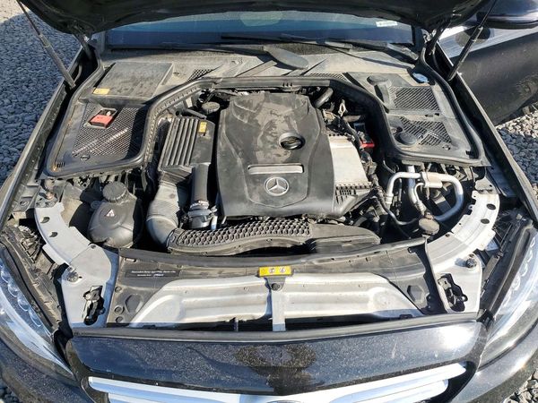 2015 MERCEDES-BENZ C 4-MATIC — Engine bay