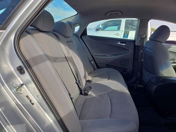 2013 HYUNDAI SONATA GLS/ GLS Popular — PSRS