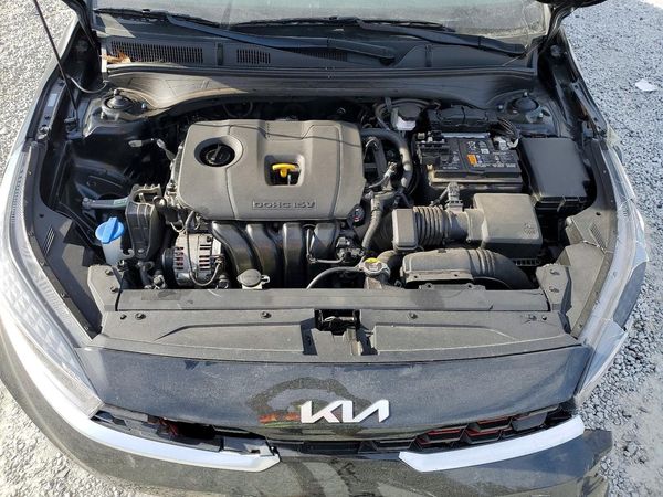 2024 KIA FORTE GT Line